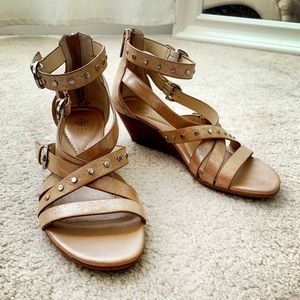 Isola nude gold color sandals Sz 6